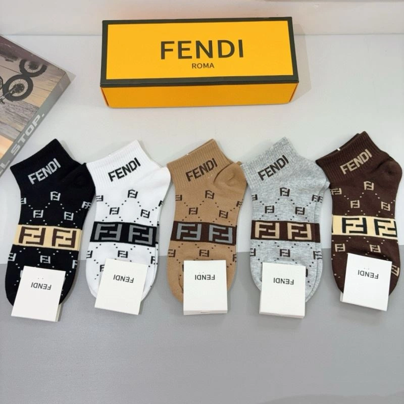 Trendy Fendi Socks 273328