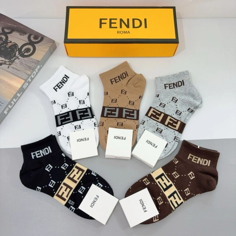 Trendy Fendi Socks 273328