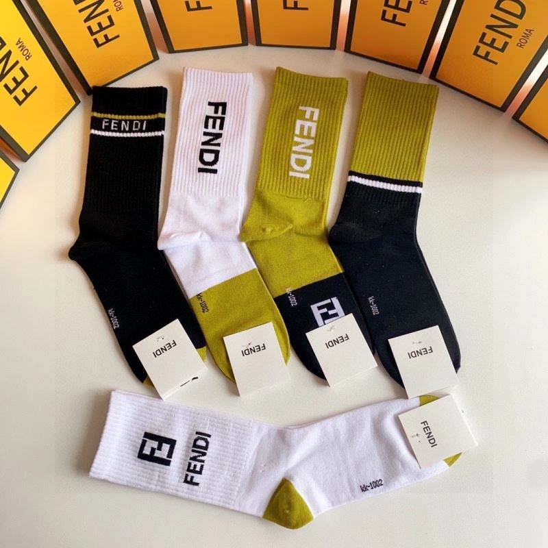 Versatile Fendi Socks 273801