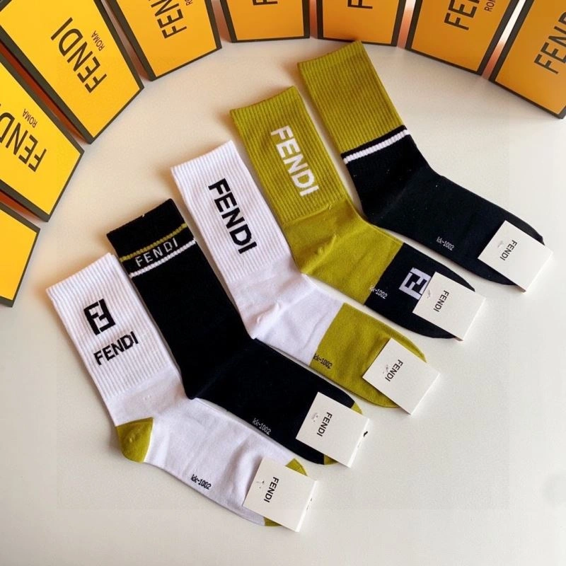 Versatile Fendi Socks 273801