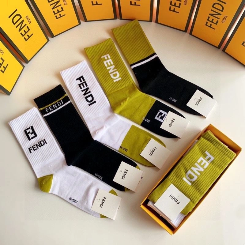 Versatile Fendi Socks 273801