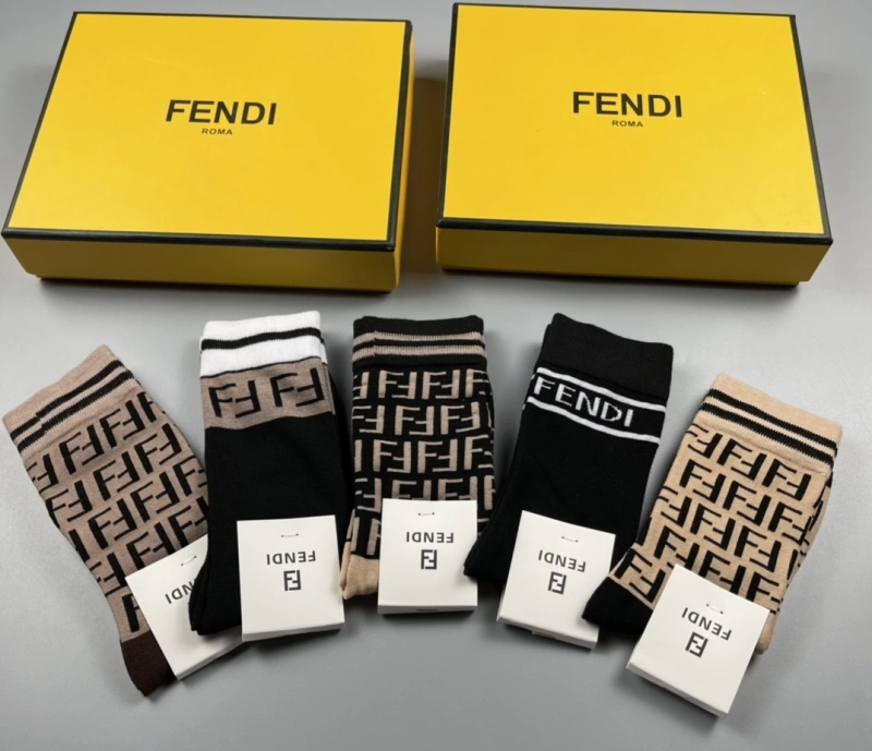 Cozy Fendi Socks 274267