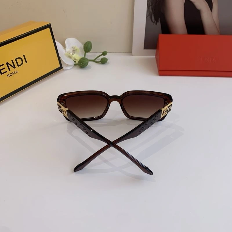 Fendi Sunglasses Stretchable 279250