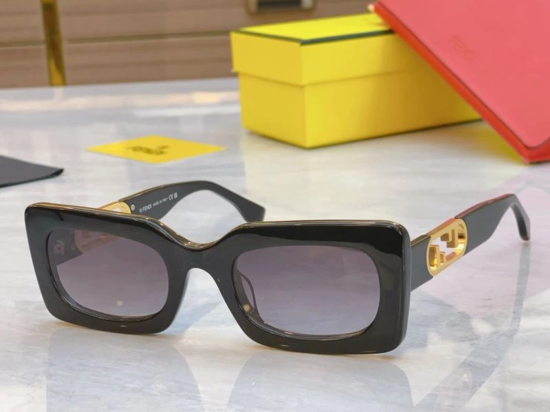 Modern Fendi Sunglasses 279265