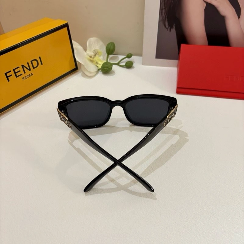 Fendi Sunglasses WrinkleFree 279238
