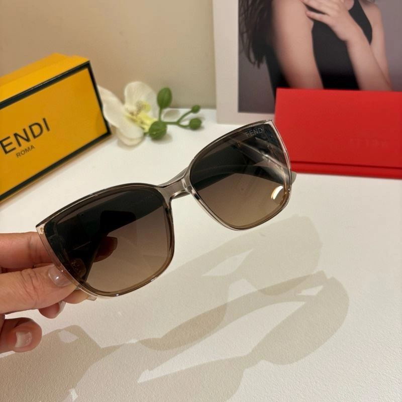 Affordable Fendi Sunglasses 279240