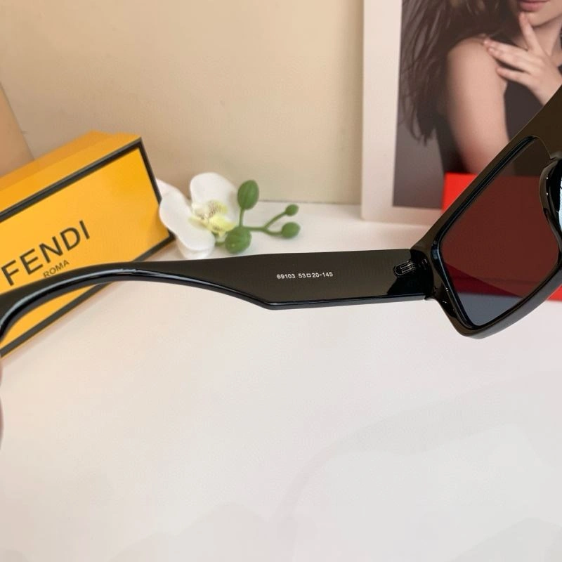 Tailored Fendi Sunglasses 279237