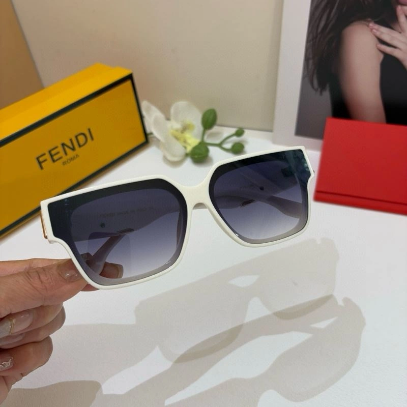 Classic Fendi Sunglasses 279234