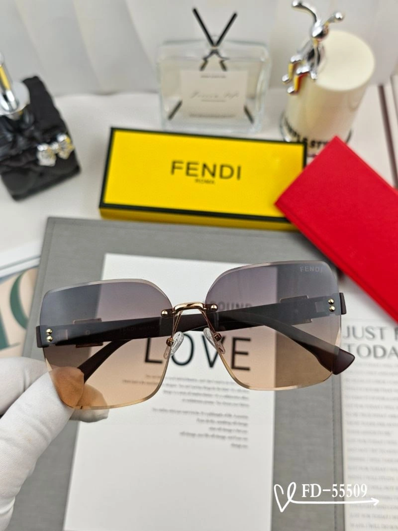 Functional Fendi Sunglasses 279226