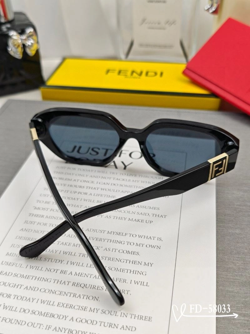 Vibrant Fendi Sunglasses 279224