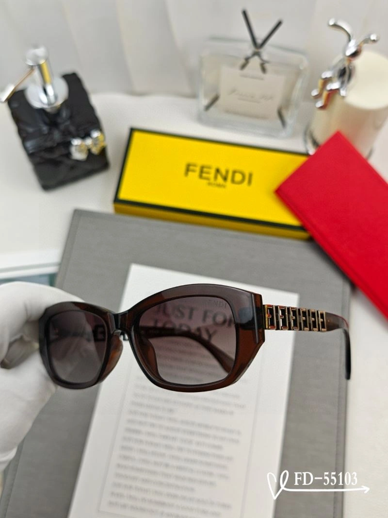 Fendi Sunglasses EasyMatch 279222