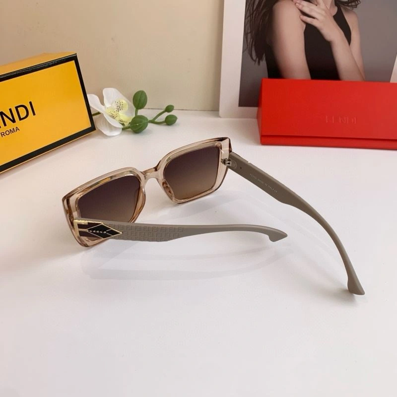 Fendi Sunglasses Modern 279204