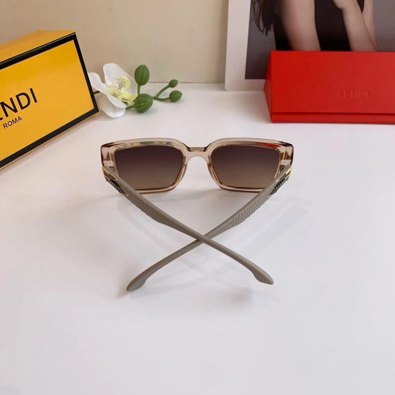 Fendi Sunglasses Modern 279204