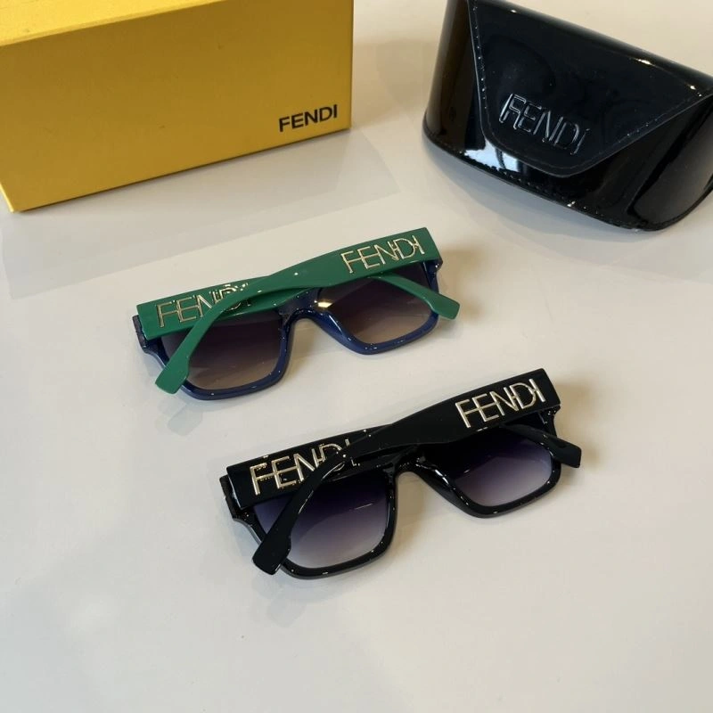 Bold Fendi Sunglasses 279216