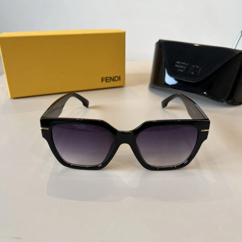 Bold Fendi Sunglasses 279216