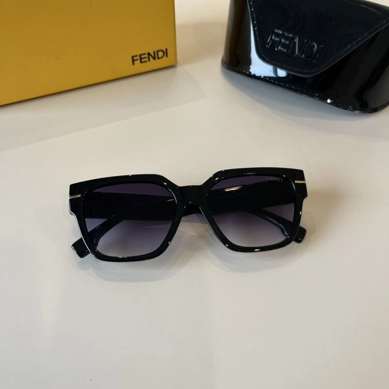 Bold Fendi Sunglasses 279216