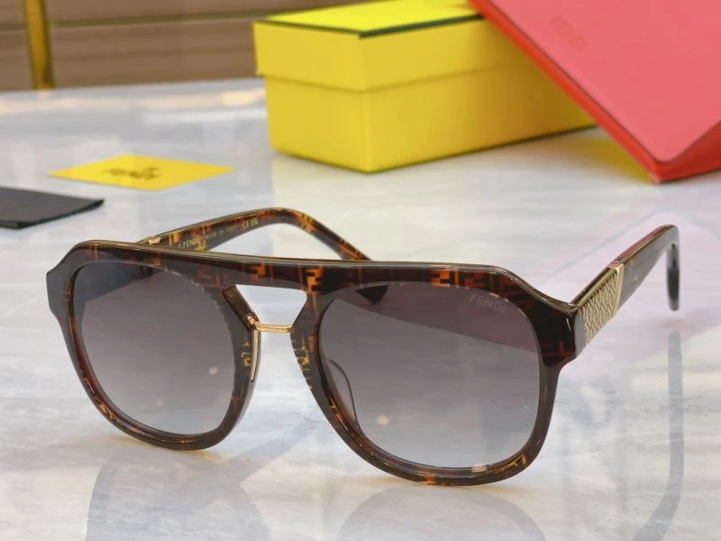 Fendi Sunglasses Stretchable 279220