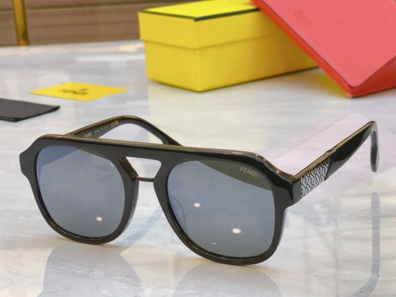 Fendi Sunglasses Stretchable 279220