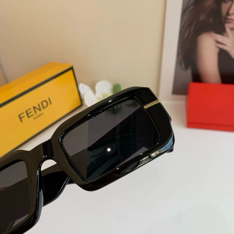 Affordable Fendi Sunglasses 279217
