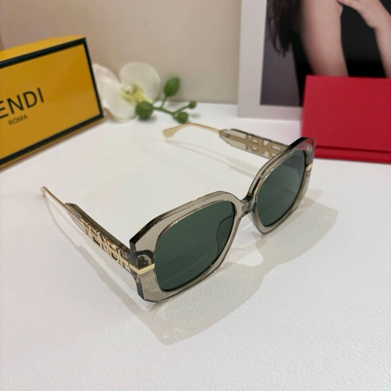 Fendi Sunglasses Classic 279218