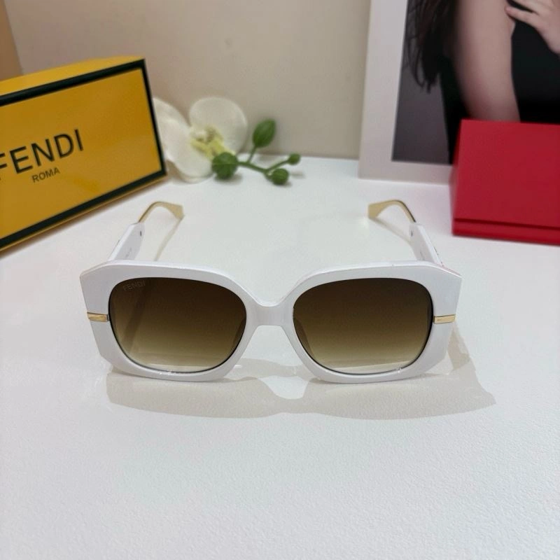SportInspired Fendi Sunglasses 279207