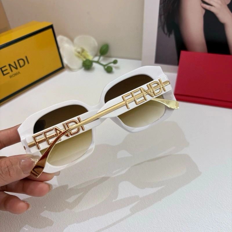 SportInspired Fendi Sunglasses 279207
