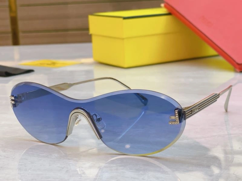 Lightweight Fendi Sunglasses 279201