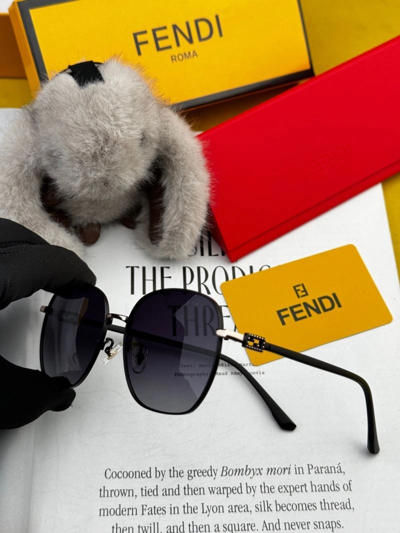 Fendi Sunglasses Flexible 279280