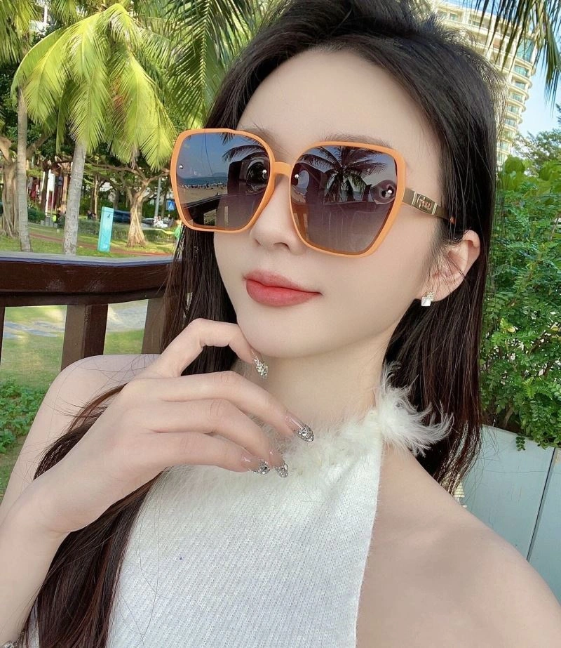 Colorful Fendi Sunglasses 279278