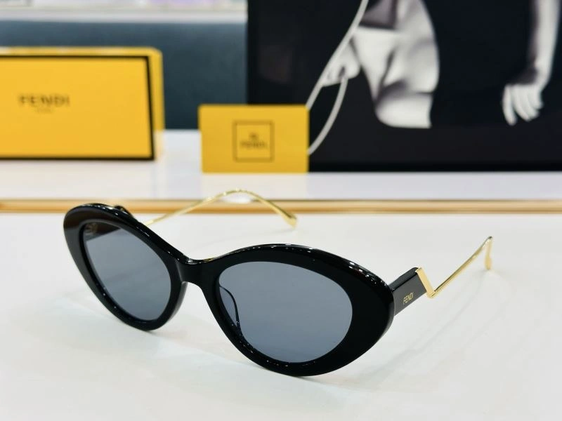 MoistureWicking Fendi Sunglasses 279288