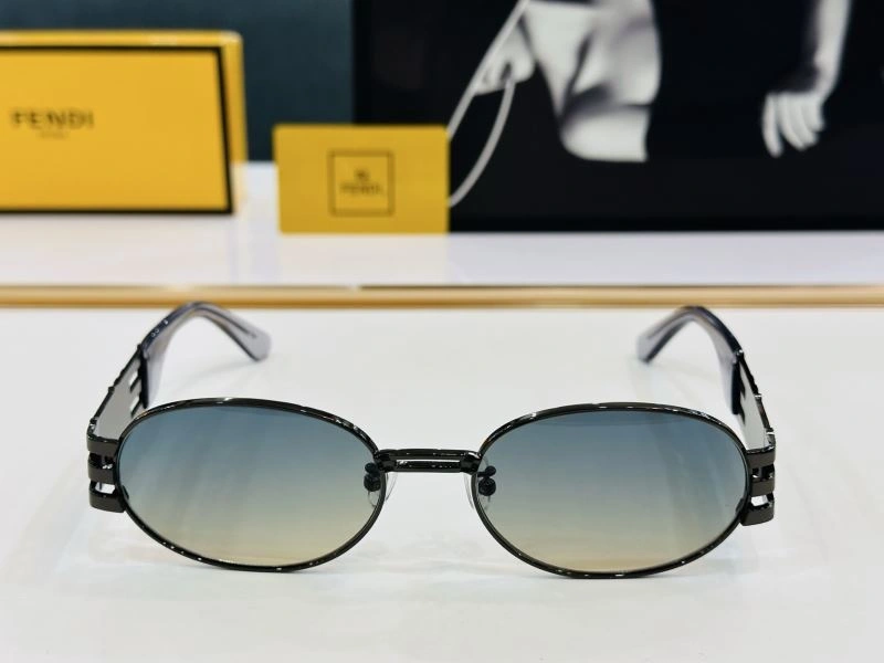 Fendi Sunglasses Chic 279275