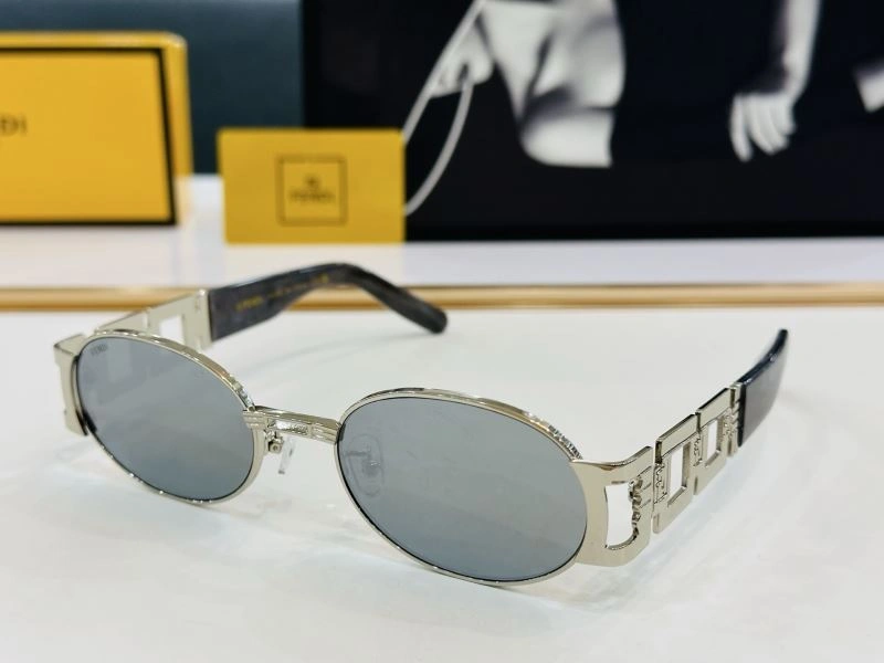 Fendi Sunglasses Stretchable 279274