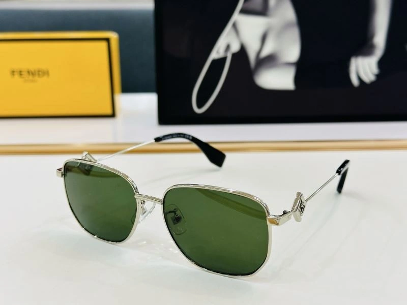 Versatile Fendi Sunglasses 279273