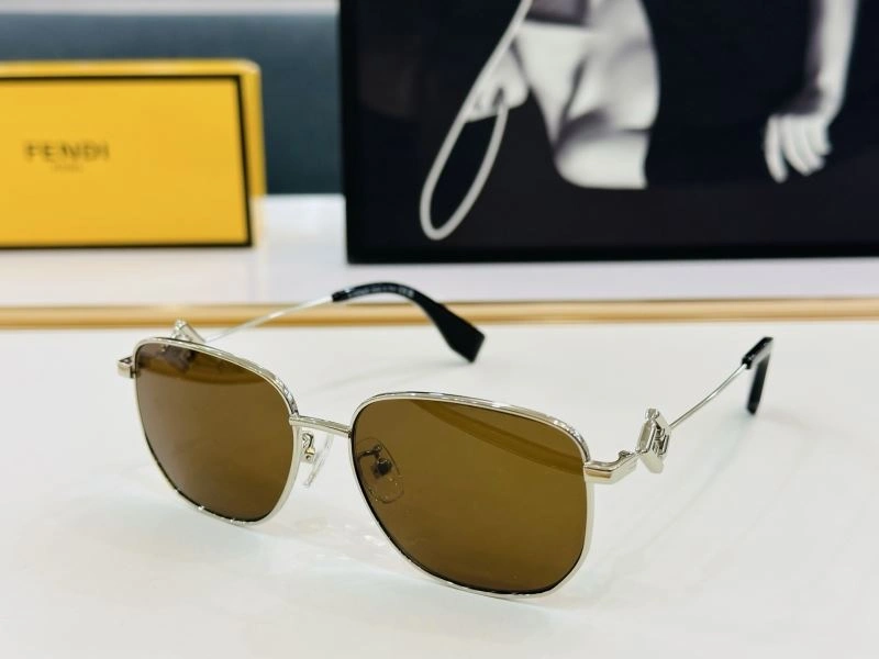 Versatile Fendi Sunglasses 279273