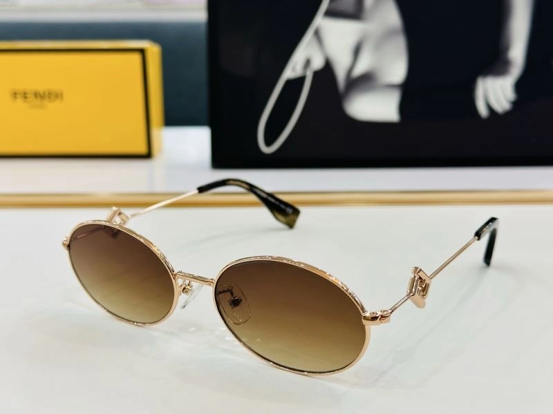 Refined Fendi Sunglasses 279267