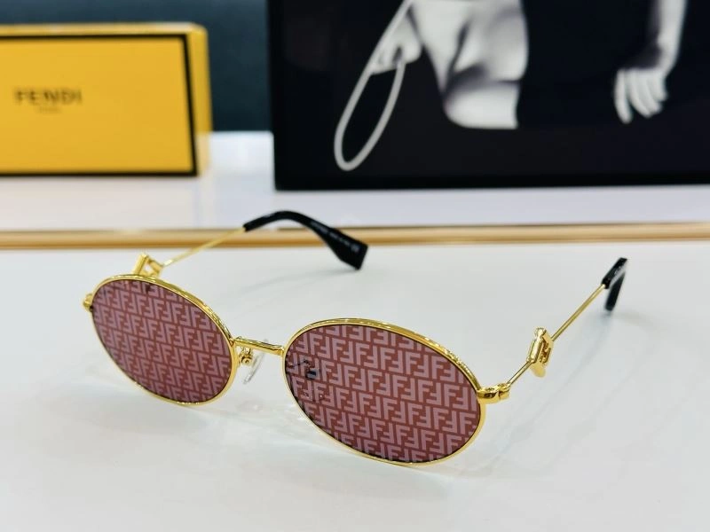 Refined Fendi Sunglasses 279267