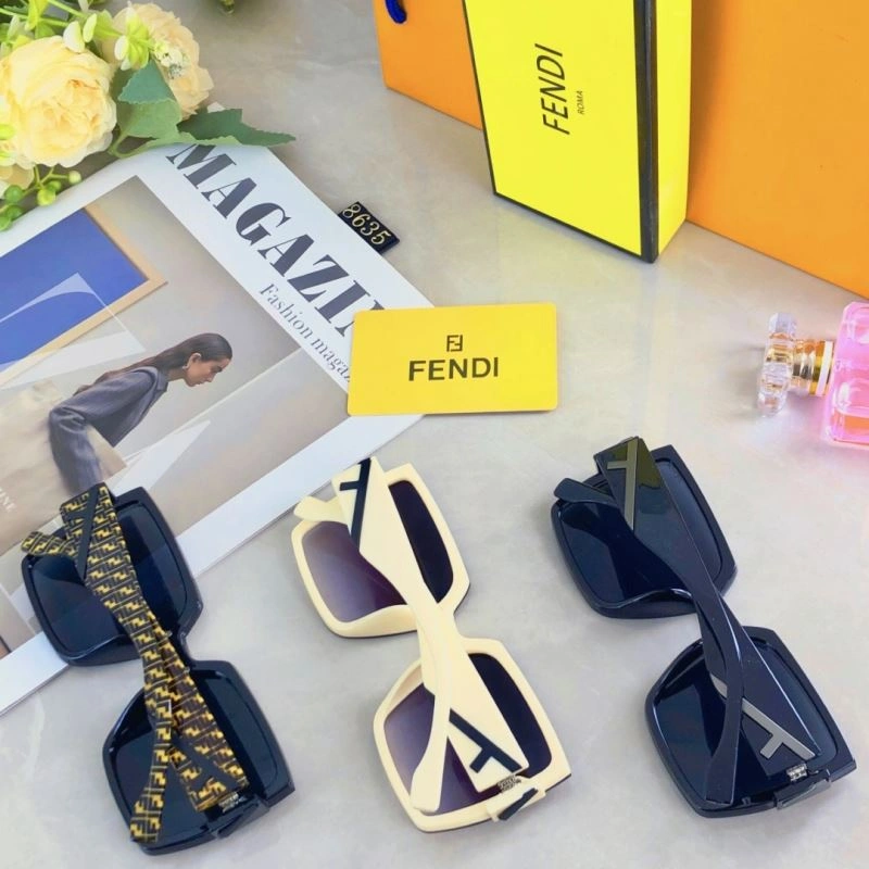 Fendi Sunglasses Casual 279264