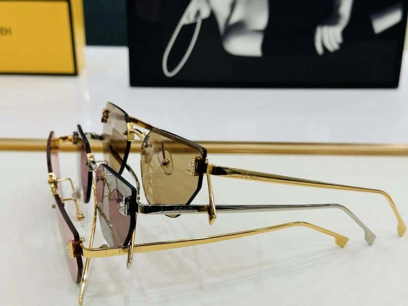 Fendi Sunglasses Tailored 279266