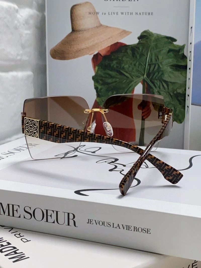 Fendi Sunglasses Comfortable 279245