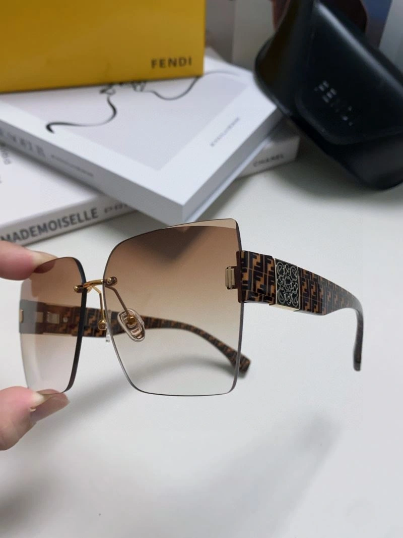 Fendi Sunglasses Comfortable 279245