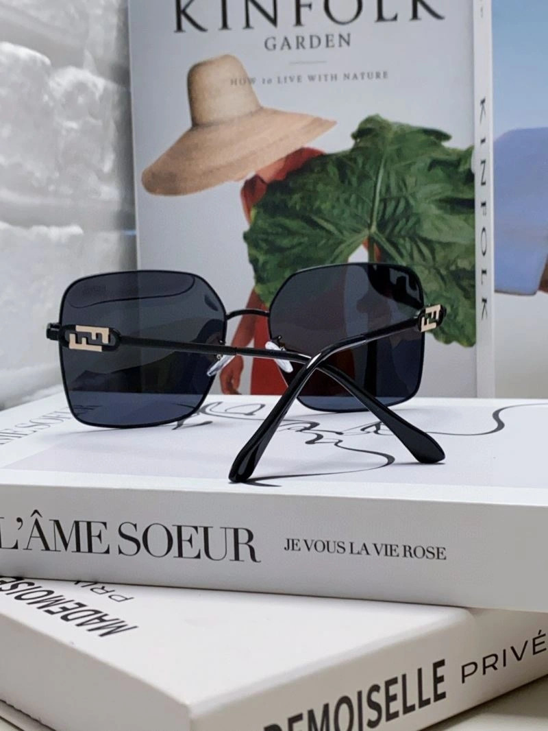 Fendi Sunglasses Comfortable 279246