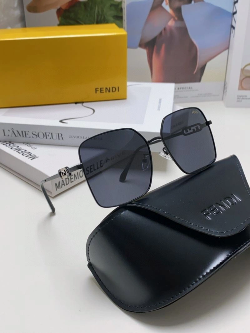 Fendi Sunglasses Comfortable 279246