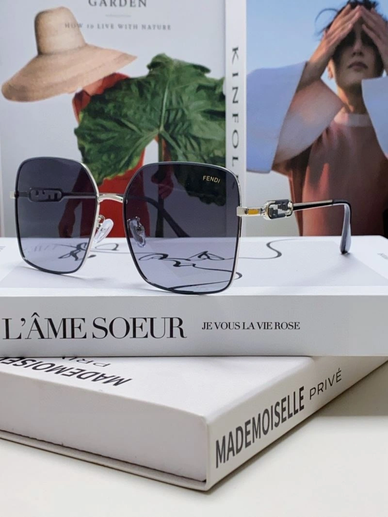 Comfortable Fendi Sunglasses 279243