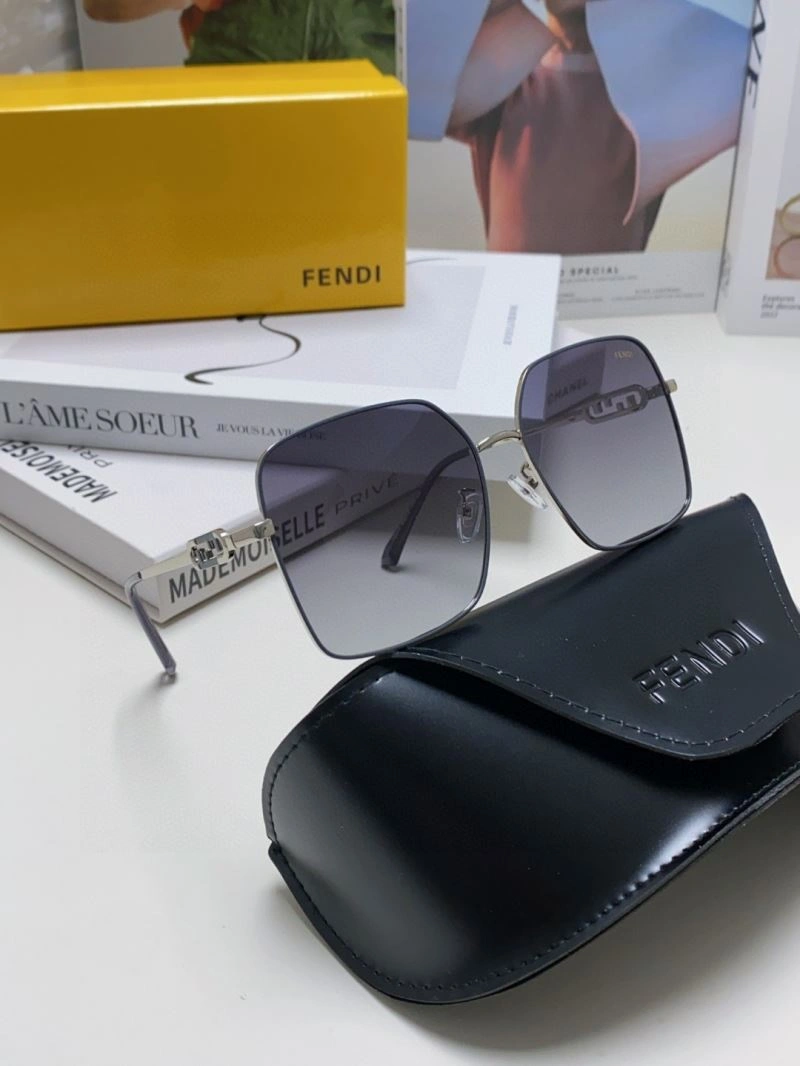 Comfortable Fendi Sunglasses 279243