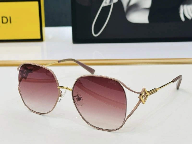 Fendi Sunglasses Attractive 279253
