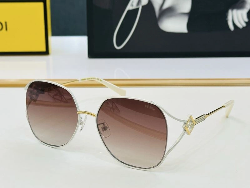Fendi Sunglasses Attractive 279253