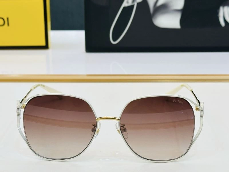 Fendi Sunglasses Attractive 279253