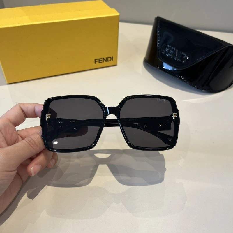 Fendi Sunglasses Lightweight 279258
