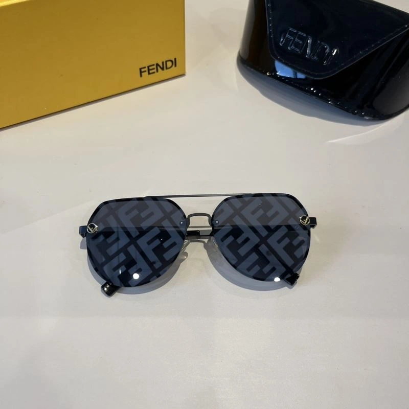 Casual Fendi Sunglasses 279260