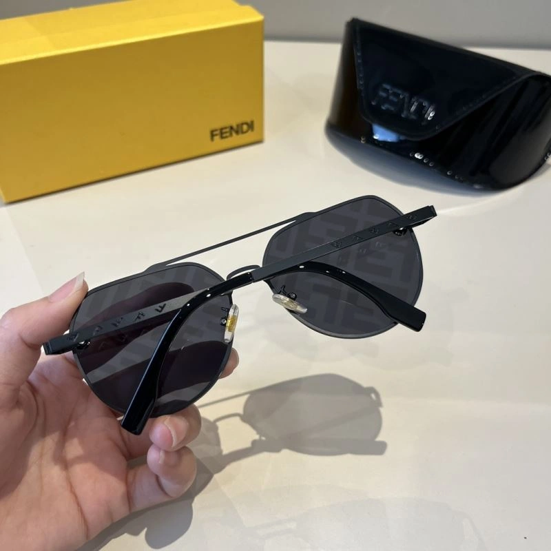 Casual Fendi Sunglasses 279260
